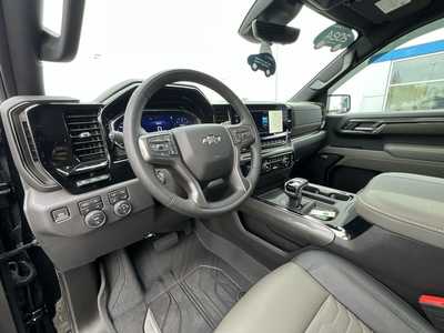 2024 Chevrolet 1500 Crew Cab, $59995. Photo 10