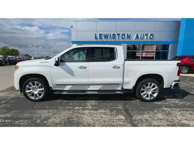 2022 Chevrolet 1500 Crew Cab, $50995. Photo 5