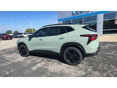 2026 Chevrolet Trax, $28385. Photo 6