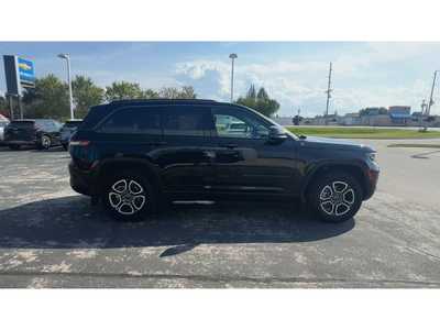 2022 Jeep Grand Cherokee, $35750. Photo 9