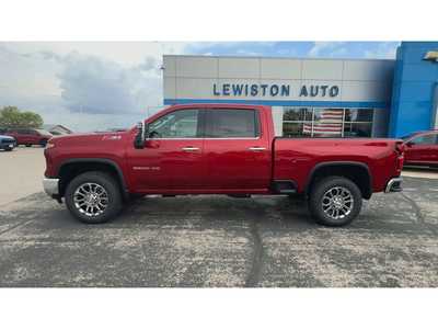 2026 Chevrolet 3500 Crew Cab, $70665. Photo 5