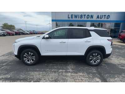 2026 Chevrolet Equinox, $34045. Photo 5