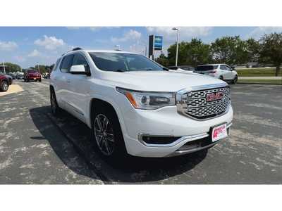 2017 GMC Acadia, $12495. Photo 2