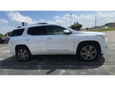 2017 GMC Acadia, $12495. Photo 9