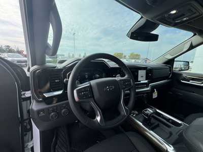 2026 Chevrolet 1500 Crew Cab, $61120. Photo 10