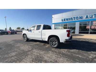 2026 Chevrolet 1500 Crew Cab, $53435. Photo 6