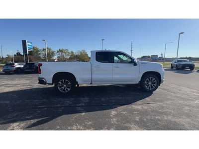 2026 Chevrolet 1500 Crew Cab, $53435. Photo 9