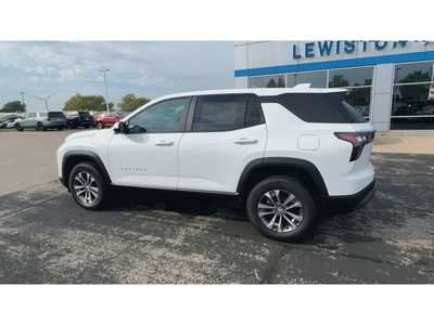 2026 Chevrolet Equinox, $35640. Photo 6