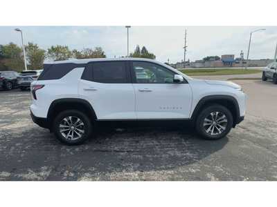 2026 Chevrolet Equinox, $35640. Photo 9