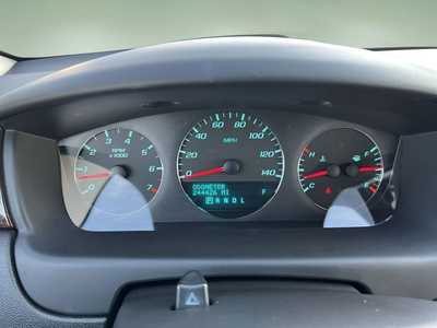 2014 Chevrolet Impala, $3995. Photo 11