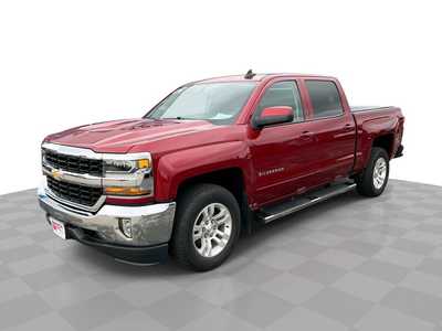 2018 Chevrolet 1500 Crew Cab, $26995. Photo 1
