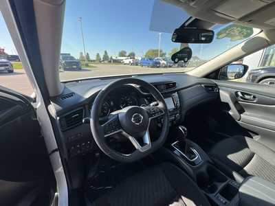 2020 Nissan Rogue, $20995. Photo 10