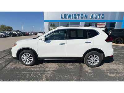 2020 Nissan Rogue, $20995. Photo 5