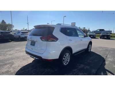2020 Nissan Rogue, $20995. Photo 8