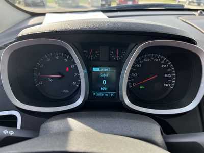 2017 Chevrolet Equinox, $11995. Photo 11