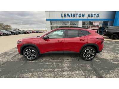 2026 Chevrolet Trax, $28385. Photo 5