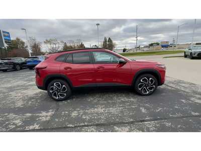 2026 Chevrolet Trax, $28385. Photo 9
