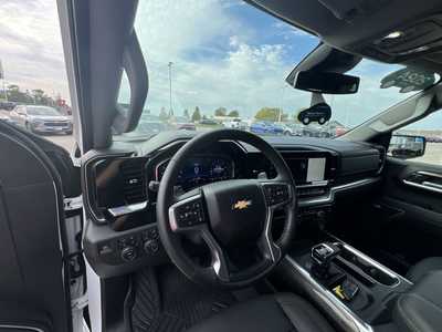 2024 Chevrolet 1500 Crew Cab, $51995. Photo 10