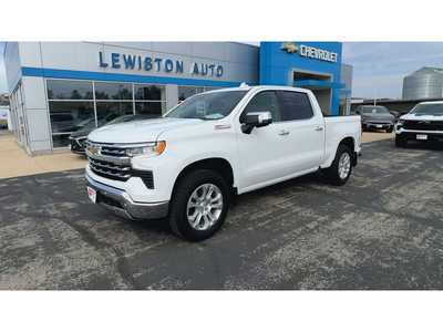 2024 Chevrolet 1500 Crew Cab, $51995. Photo 4