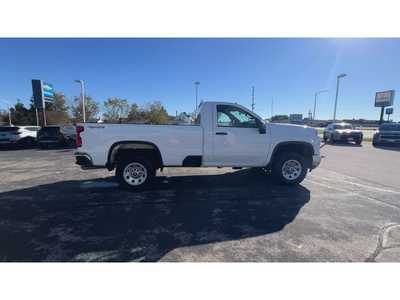 2024 Chevrolet 3500 Reg Cab, $46995. Photo 9