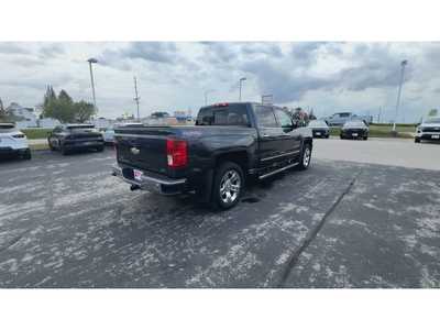 2017 Chevrolet 1500 Crew Cab, $16995. Photo 8