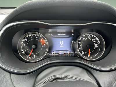 2020 Jeep Cherokee, $16495. Photo 11