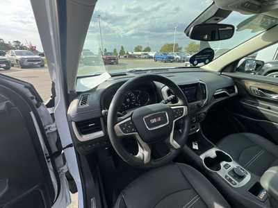 2024 GMC Terrain, $33995. Photo 10