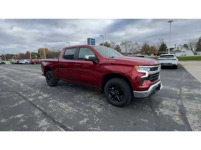 2022 Chevrolet 1500 Crew Cab, $35995. Photo 2