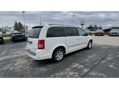 2010 Chrysler Town & Country, $2995. Photo 8