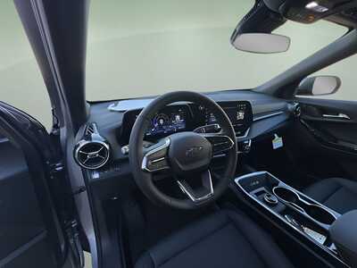 2026 Chevrolet Equinox, $35165. Photo 10