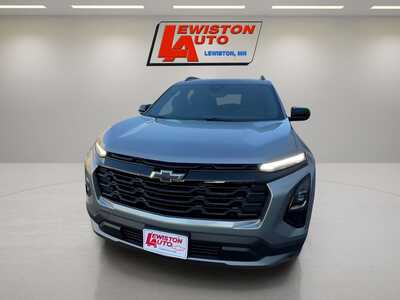 2026 Chevrolet Equinox, $35165. Photo 3