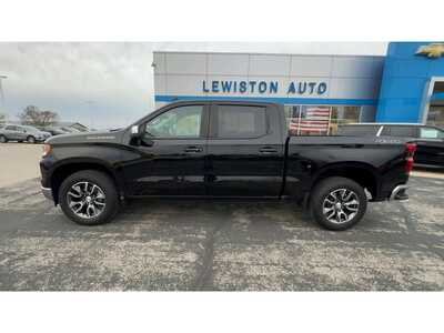 2023 Chevrolet 1500 Crew Cab, $39995. Photo 5