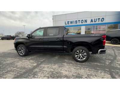 2023 Chevrolet 1500 Crew Cab, $39995. Photo 6