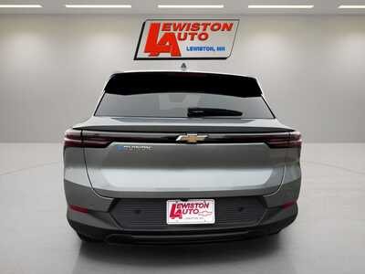 2026 Chevrolet Equinox, $35495. Photo 7