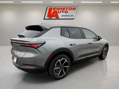 2026 Chevrolet Equinox, $35495. Photo 8