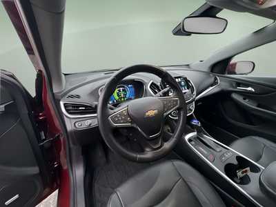 2017 Chevrolet Volt, $12450. Photo 10