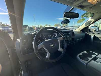 2013 Chevrolet 1500 Crew Cab, $14995. Photo 10