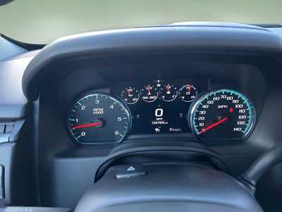 2018 Chevrolet Suburban, $24995. Photo 11