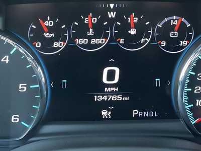 2018 Chevrolet Suburban, $24995. Photo 12