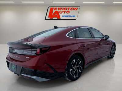 2024 Hyundai Sonata, $23995. Photo 5