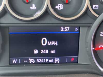 2019 Chevrolet 1500 Crew Cab, $34495. Photo 12