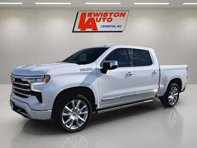 2024 Chevrolet 1500 Crew Cab, $61995. Photo 4