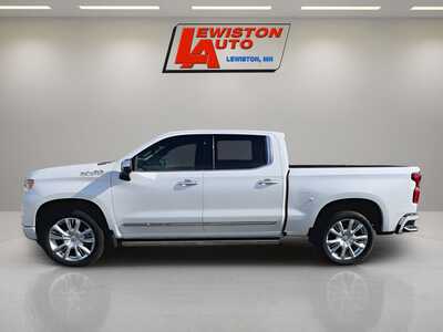2024 Chevrolet 1500 Crew Cab, $61995. Photo 5