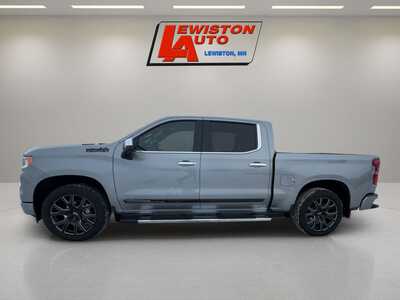 2025 Chevrolet 1500 Crew Cab, $61995. Photo 2