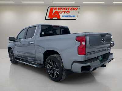 2025 Chevrolet 1500 Crew Cab, $61995. Photo 3