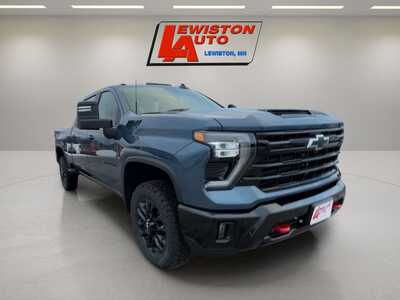 2026 Chevrolet 3500 Crew Cab, $65615. Photo 7