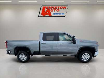 2026 Chevrolet 3500 Crew Cab, $59765. Photo 12