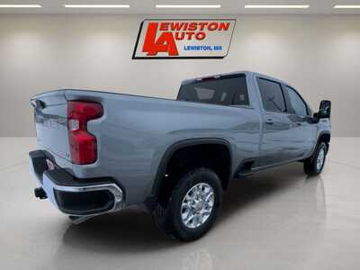 2026 Chevrolet 3500 Crew Cab, $59765. Photo 5