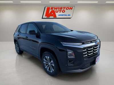 2026 Chevrolet Equinox, $34740. Photo 7