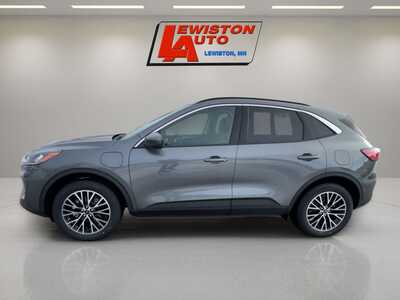 2022 Ford Escape, $20995. Photo 2